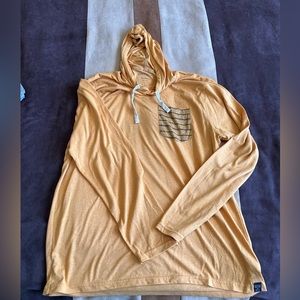 United by Blue hooded T-shirt men’s XL golden yellow